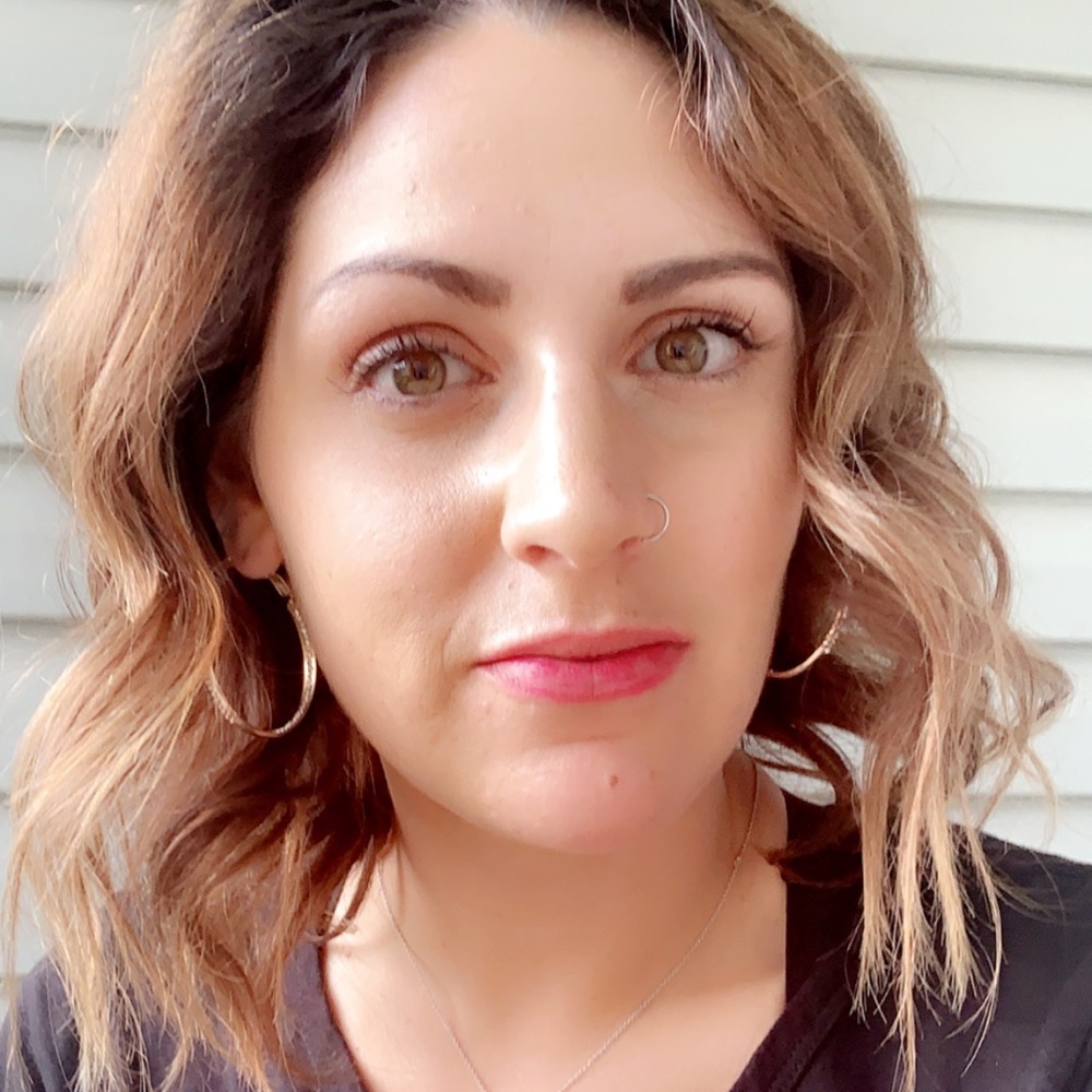 Meet your Posher, Jacqueline